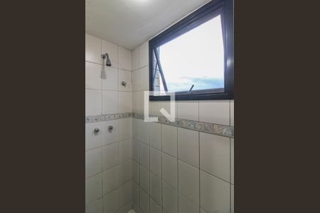 Apartamento à venda com 248m², 3 quartos e 2 vagasSuíte 1 - Banheiro