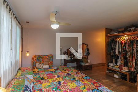 Apartamento à venda com 248m², 3 quartos e 2 vagasSuíte 1