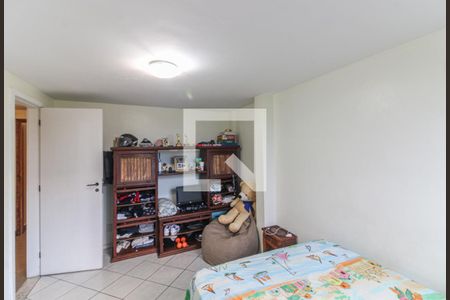 Apartamento à venda com 248m², 3 quartos e 2 vagasSuíte 2