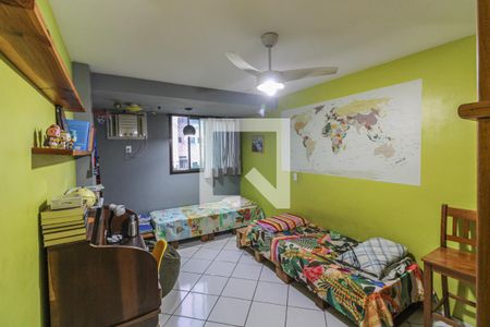 Apartamento à venda com 248m², 3 quartos e 2 vagasSuíte 3