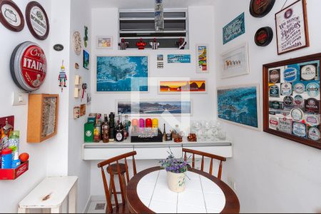 Apartamento à venda com 120m², 3 quartos e 1 vaga Apartamento à venda com 120m², 3 quartos e 1 vagaBar