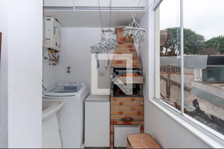 Apartamento à venda com 120m², 3 quartos e 1 vaga Apartamento à venda com 120m², 3 quartos e 1 vagaChurrasqueira