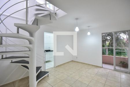 Sala de apartamento para alugar com 2 quartos, 110m² em Paraisópolis, São Paulo