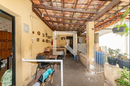 Casa à venda com 360m², 3 quartos e 4 vagas Casa à venda com 360m², 3 quartos e 4 vagasÁrea de Serviço