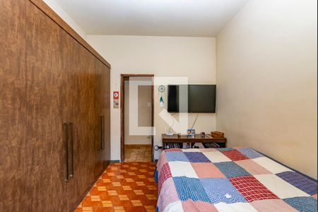 Casa à venda com 360m², 3 quartos e 4 vagas Casa à venda com 360m², 3 quartos e 4 vagasQuarto 2