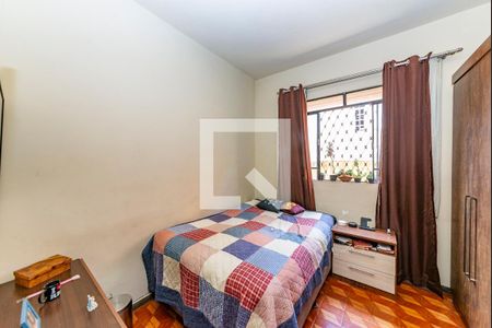 Casa à venda com 360m², 3 quartos e 4 vagas Casa à venda com 360m², 3 quartos e 4 vagasQuarto 2