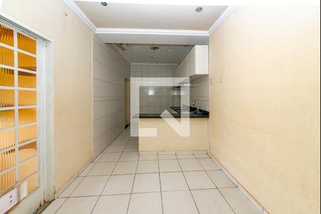 Casa à venda com 360m², 3 quartos e 4 vagas Casa à venda com 360m², 3 quartos e 4 vagasCasa 2