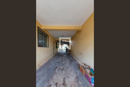 Casa à venda com 360m², 3 quartos e 4 vagas Casa à venda com 360m², 3 quartos e 4 vagasGaragem