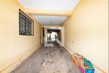 Casa à venda com 360m², 3 quartos e 4 vagas Casa à venda com 360m², 3 quartos e 4 vagasGaragem
