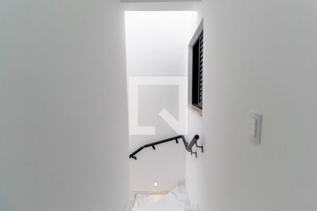 Casa à venda com 220m², 3 quartos e 5 vagasCorredor