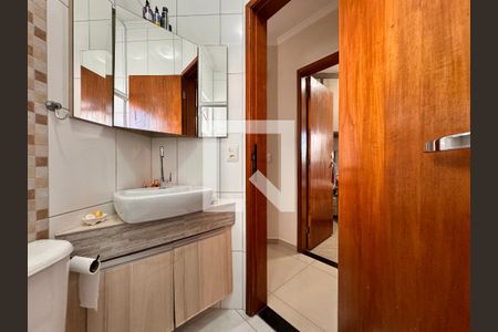 Apartamento à venda com 100m², 2 quartos e 2 vagasBanheiro 