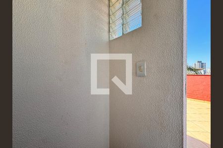 Apartamento à venda com 100m², 2 quartos e 2 vagasBanheiro de serviço