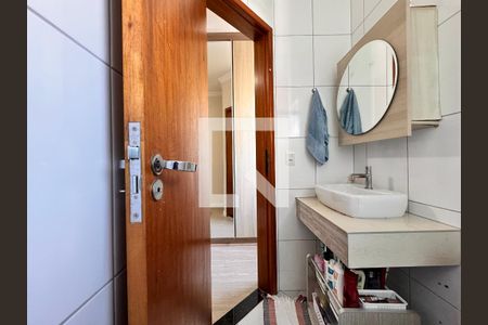 Apartamento à venda com 100m², 2 quartos e 2 vagasBanheiro da Suíte