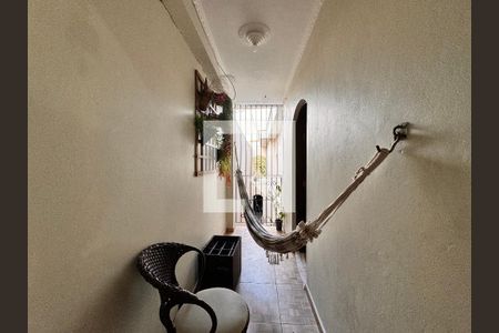 Casa à venda com 175m², 3 quartos e 2 vagas Casa à venda com 175m², 3 quartos e 2 vagasSacada