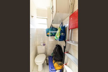 Apartamento à venda com 63m², 2 quartos e sem vagaBanheiro de Serviço