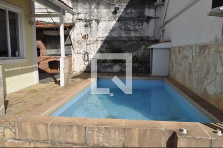 Casa à venda com 120m², 5 quartos e 4 vagasÁrea comum