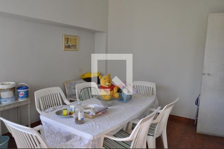 Casa à venda com 120m², 5 quartos e 4 vagasSala Edícula 