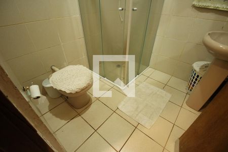 Casa à venda com 175m², 2 quartos e 7 vagasBanheiro