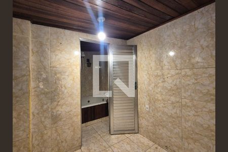 Quarto 1 de casa de condomínio para alugar com 4 quartos, 180m² em Vargem Pequena, Rio de Janeiro