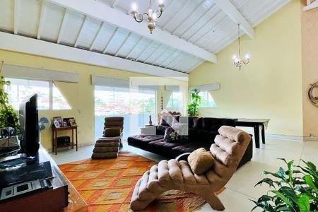 Casa de condomínio à venda com 500m², 6 quartos e 3 vagas Casa de condomínio à venda com 500m², 6 quartos e 3 vagasÁrea Gourmet