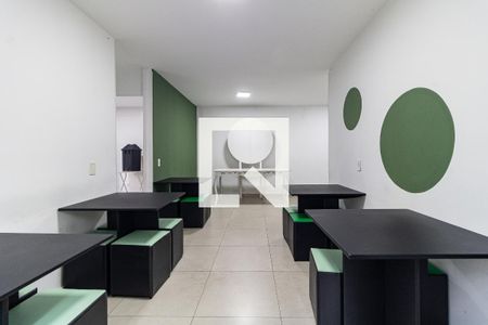 Apartamento à venda com 69m², 2 quartos e 1 vagaÁrea comum