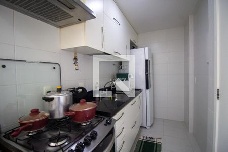 Apartamento à venda com 90m², 3 quartos e 2 vagasCozinha e Área de Serviço