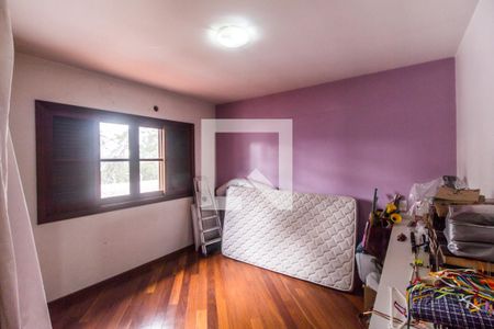 Casa de condomínio à venda com 275m², 4 quartos e 2 vagas Casa de condomínio à venda com 275m², 4 quartos e 2 vagasQuarto 3