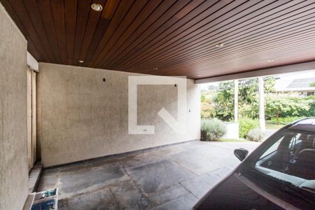 Casa de condomínio à venda com 275m², 4 quartos e 2 vagas Casa de condomínio à venda com 275m², 4 quartos e 2 vagasGaragem