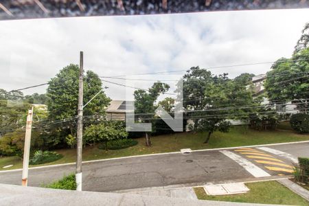 Casa de condomínio à venda com 275m², 4 quartos e 2 vagas Casa de condomínio à venda com 275m², 4 quartos e 2 vagasVista