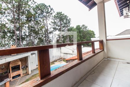 Casa de condomínio à venda com 275m², 4 quartos e 2 vagas Casa de condomínio à venda com 275m², 4 quartos e 2 vagasVaranda