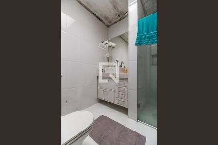 Casa de condomínio à venda com 275m², 4 quartos e 2 vagas Casa de condomínio à venda com 275m², 4 quartos e 2 vagasBanheiro