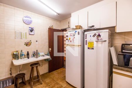 Casa de condomínio à venda com 275m², 4 quartos e 2 vagas Casa de condomínio à venda com 275m², 4 quartos e 2 vagasCozinha