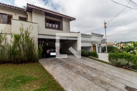 Casa de condomínio à venda com 275m², 4 quartos e 2 vagas Casa de condomínio à venda com 275m², 4 quartos e 2 vagasGaragem