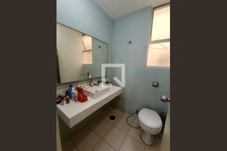 Apartamento à venda com 225m², 4 quartos e 1 vaga Apartamento à venda com 225m², 4 quartos e 1 vagaSuíte 2 banheiro