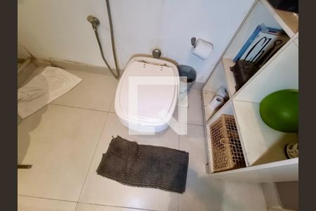 Apartamento à venda com 225m², 4 quartos e 1 vaga Apartamento à venda com 225m², 4 quartos e 1 vagaSuíte 1 banheiro