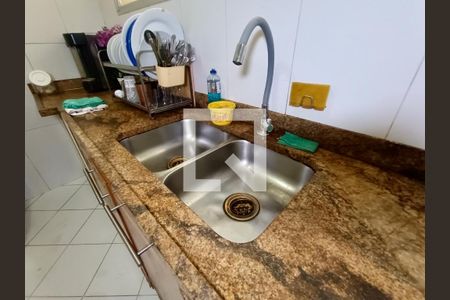 Apartamento à venda com 225m², 4 quartos e 1 vaga Apartamento à venda com 225m², 4 quartos e 1 vagaCopa / Cozinha