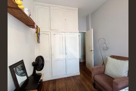 Apartamento à venda com 225m², 4 quartos e 1 vaga Apartamento à venda com 225m², 4 quartos e 1 vagaQuarto 2