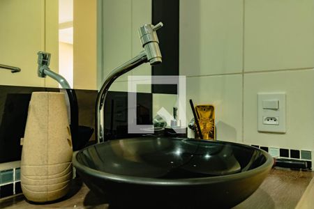 Apartamento à venda com 76m², 3 quartos e 2 vagasBanheiro Social