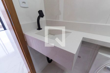 Casa à venda com 220m², 3 quartos e 5 vagas Casa à venda com 220m², 3 quartos e 5 vagasBanheiro da Suíte 3