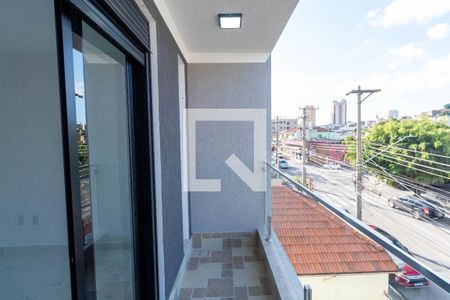 Casa à venda com 220m², 3 quartos e 5 vagas Casa à venda com 220m², 3 quartos e 5 vagasVaranda