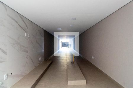 Casa à venda com 220m², 3 quartos e 5 vagas Casa à venda com 220m², 3 quartos e 5 vagasGaragem