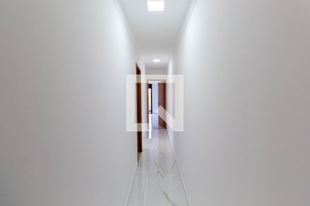 Casa à venda com 220m², 3 quartos e 5 vagas Casa à venda com 220m², 3 quartos e 5 vagasCorredor