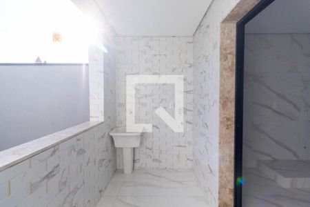 Casa à venda com 220m², 3 quartos e 5 vagas Casa à venda com 220m², 3 quartos e 5 vagasLavanderia