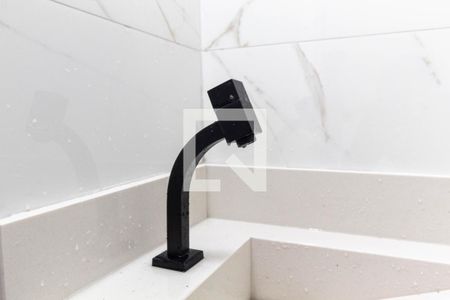 Casa à venda com 220m², 3 quartos e 5 vagas Casa à venda com 220m², 3 quartos e 5 vagasBanheiro - torneira