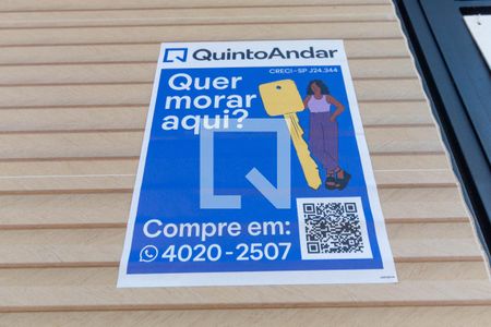 Casa à venda com 220m², 3 quartos e 5 vagas Casa à venda com 220m², 3 quartos e 5 vagasFachada