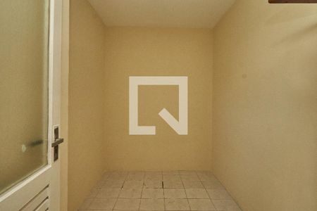 Apartamento à venda com 56m², 2 quartos e 1 vaga Apartamento à venda com 56m², 2 quartos e 1 vagaQuarto de Serviço