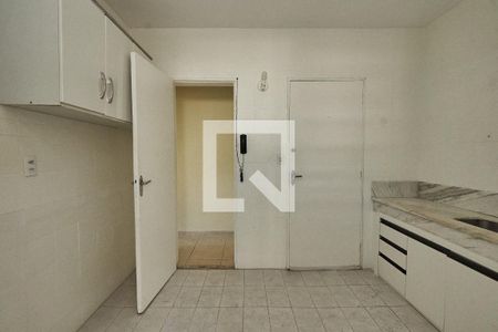 Apartamento à venda com 56m², 2 quartos e 1 vaga Apartamento à venda com 56m², 2 quartos e 1 vagaCozinha