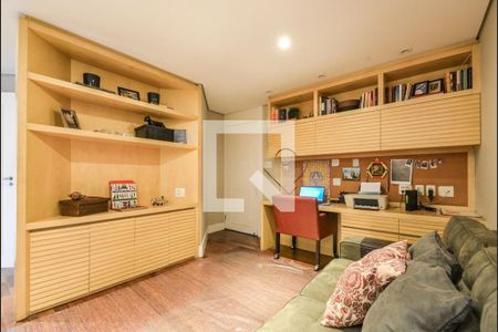 Apartamento à venda com 209m², 4 quartos e 5 vagas