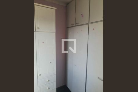 Casa à venda com 240m², 3 quartos e 2 vagas