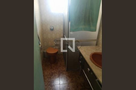 Casa à venda com 240m², 3 quartos e 2 vagas